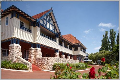 CavesHotel's profile picture. Originally built in 1905, Caves Hotel is a South West tradition. Come create your own Sunday Session tradition!!