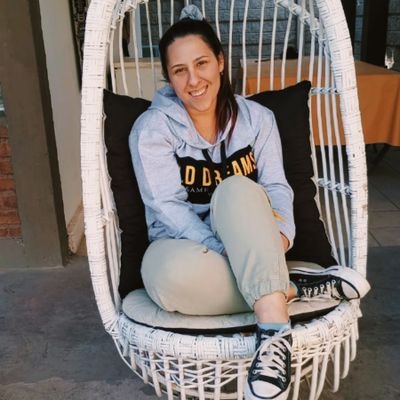 No sé si estoy despierto o tengo los ojos abiertos!
En fin, con cara de culo 24/7!