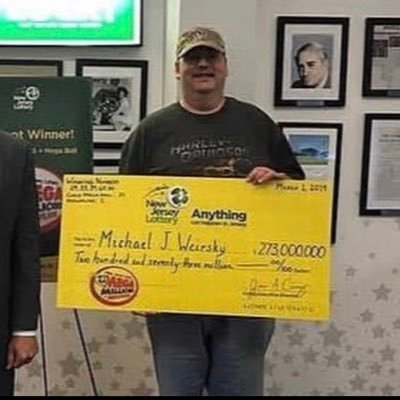 I’m Micheal J Weirsky $273 million jackpot winner, I’m blessing my first 6k followers $100,000! Dm me now to get your own winnings