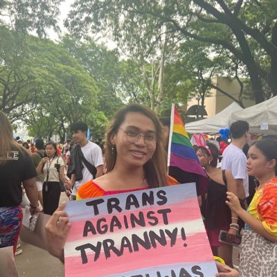 Transfeministita. Baklita. Transpinay. STRAP Kababaihan. Mostly queer and intersectional content, queerying human rights and other stuff. ✨