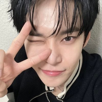 bunnydochi_'s profile picture. 