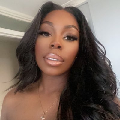 Nicoolaaa_x's profile picture. 