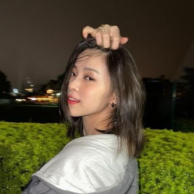 ʚ Roleplayer/2001 ɞ national girl crush who currently take a part of being ITZY's center, Shin Ryujin.