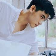 WarnerGat12's profile picture. 