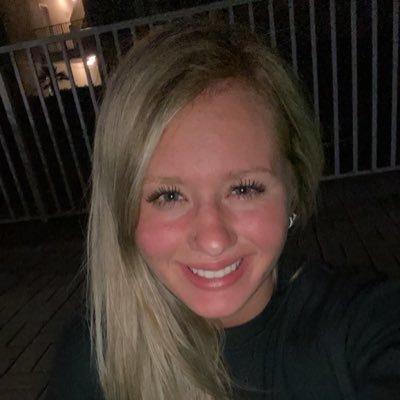 Remimitchell_'s profile picture. 