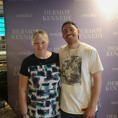 Love music fave artist Pink, Dan hadfield awesome a fan of lucy Spraggan, Script, Olly Murs ,Michael Buble Take That ,Bryan Adams, Springsteen,Dermot Kennedy
