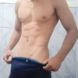 Lh2UN8Rsf31RL4i's profile picture. อึด  ทน  นาน (ชอบเลีย)