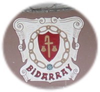 Bidarray64's profile picture. Bidarray, mon amour  comme dirait Marguerite...
Ce profil se veut le condensé des news du pays basque nord, à l'intérieur des terres plutôt que sur la côte.