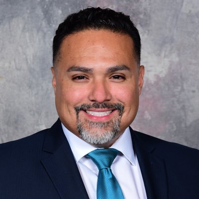 Dad/Moises Molina HS Principal Dallas ISD / UTSA Alumni