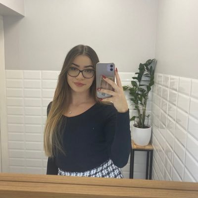 kamcixs's profile picture. 