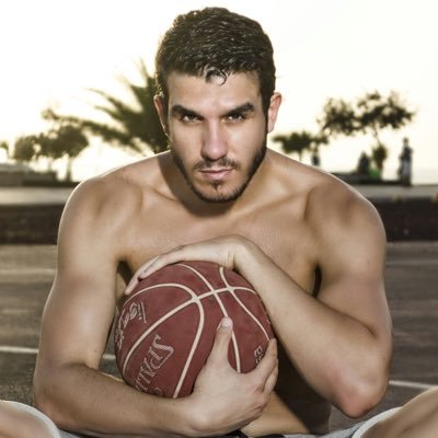 Los Realejos, Jugador de baloncesto :)