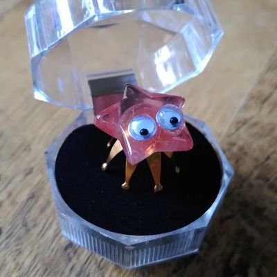 BugoffGems's profile picture. I make gemstones and glass into lucky bugs, ghosts and toadstools. 

Based in Lincolnshire England.