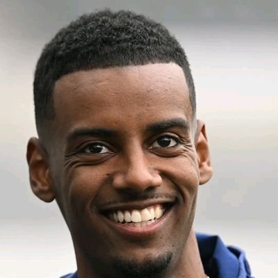 Metho_DK's profile picture. Technophile,Data Analyst,Chelsea fan.