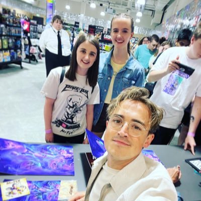 AmyK2897's profile picture. 28, Hud, small