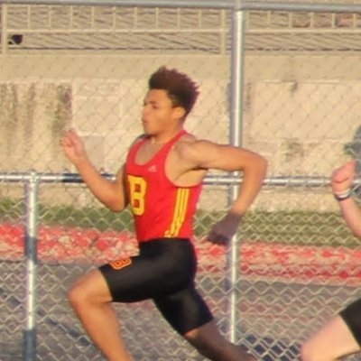 Batavia High School c/o 2026 | Track: 100, 200, 400, 4x100, 4x200, 4x400 | 5'6 165 | GPA 3.5 |Darioncole17@gmail.com