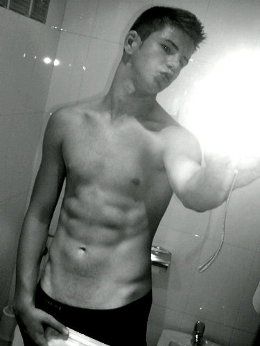 marcooos7's profile picture. Nacido el 27 de Abril del 1995