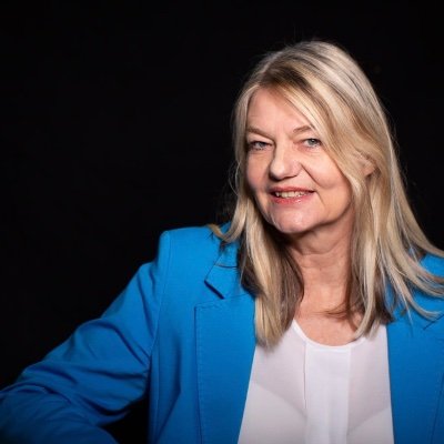 Agile Leadership and Product Ownership in Organizations. https://t.co/FJteQJozLE is about #femaleleadership. Uta is a https://t.co/AdFfg5pZLm PST