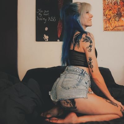 29🦇Inked Babe🖤Petite Sub💦IG: dollface__queen
DISCOUNT CODE: DOLLFACE 
https://t.co/Lxznz2cxYJ