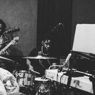 Music Producer,Mix Engineer,Tracking Engineer, Professional Drummer #KronikBeatz #sabian #tama #soultone #vater #Promark #remoHeads #evanshead #focusrite