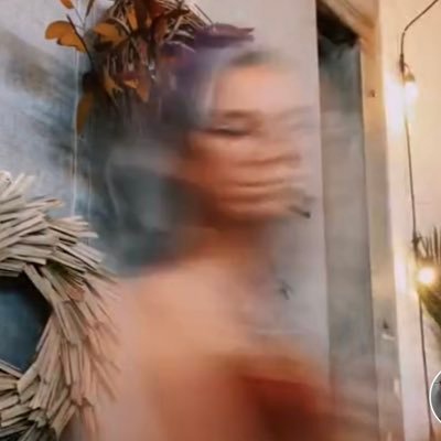 mightbesmellc's profile picture. just happy to be here