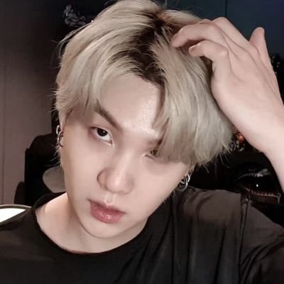 holybangtanz Profile Picture