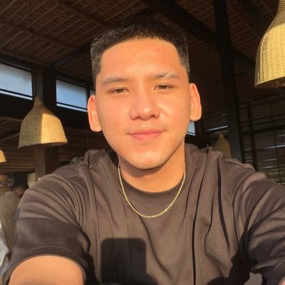 jjerichopascual's profile picture. MAPÚAN 💛❤️IG:jerichopascuall