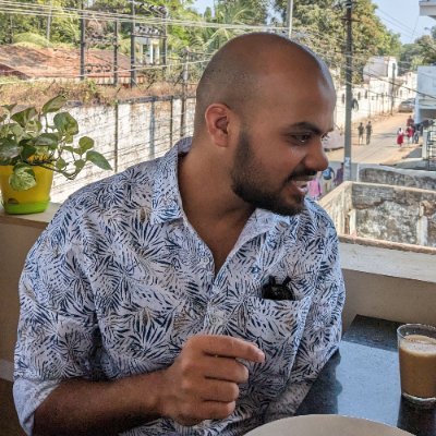 Oshalurade's profile picture. Multi-disciplinary Designer and a Maker 
Currently @Cohesity | @NID_India alum | Ex - @AxisBank, LTIMindtreeOFCL, Maximl, @sparklehoodteam