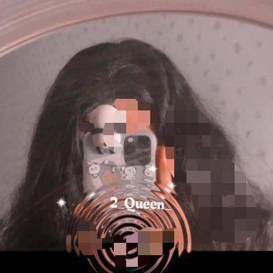 2_Queen_ Profile Picture