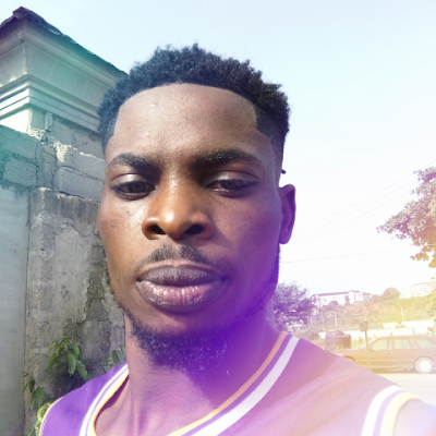 EleyeleEmm72862's profile picture. 