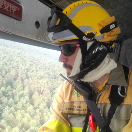 Técnico en emergencias y protección civil ⛑️//Bombero Forestal 🔥🚁 || Ex-Bombero de empresa en MBE 🚒