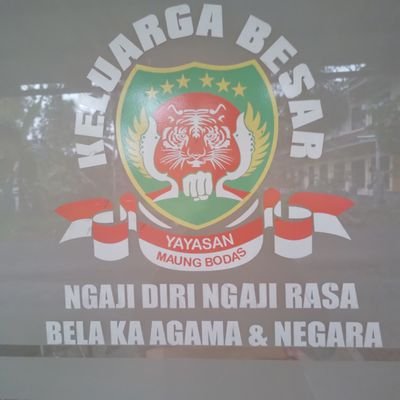 dengan ini saya nyatakan siap menjaga batas hukum wajib dan sunah hukum juga islam & hukum negara.sam8na wa atho'na terhadap kiyas' para tuan guru (Kyai)