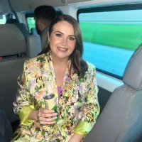 Laura (@loz3393) 's Twitter Profile