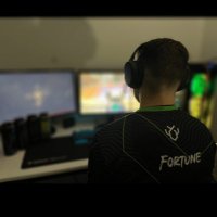 Fortune(@FortuneFPS_) 's Twitter Profile Photo