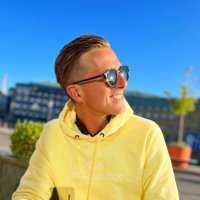 ππ’π¦π¨π§ ππππππ«π¬π¬π¨π§π (@__simonsays__) 's Twitter Profile