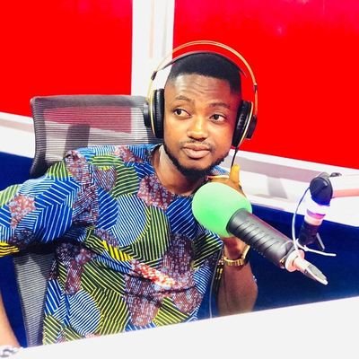 Sports Journalist || Analyst @BohyebaFM || Entertainment Critic || Professional Teacher || Member of @Teamoove