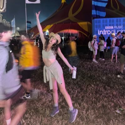 chloetanisha99's profile picture. 