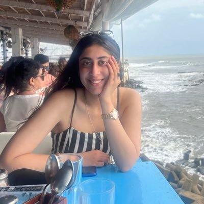 palakbatraa's profile picture. sorry, my prada’s at the cleaners