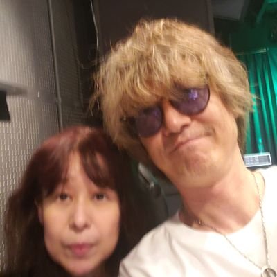 whitesuiren0419's profile picture. 月が綺麗です🌛🕶️