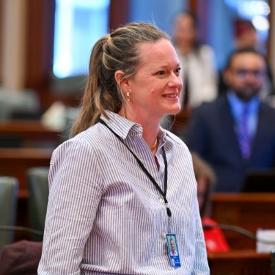 Official Twitter account of IL State Representative Mary Gill representing the 35th District.