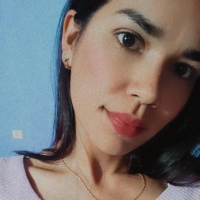 luz_mari14's profile picture. 