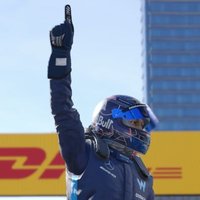 8_AL3X_8 (@deadlyg17xx) 's Twitter Profile