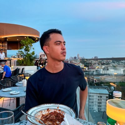 corbinsylky's profile picture. Sharing strategies I used to generate over $750k in 2.5 years as a “Lean Online Consultant” 💵