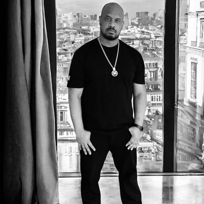 Ron Royal™ The King (IG: ronroyal) Profile