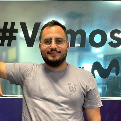 📱TikTok con la 1ªRFEF 
📺 Realización en #Vamos por @movistarplus 💫 #TBS
➕️Periodismo. Narración Deportiva.
📰 Redactor en Facanías