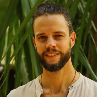 Founder of Gaianet, New Earth network of networks. Systems thinker, entrepreneur, counselor, organizer, facilitator, author, connector, personality tester