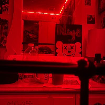 zaytwocut's profile picture. Old acc is not updated 🤷🏾‍♀️