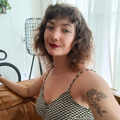 hi my name is marije and i like plants, folklore, reading, nature, fantasy, witchery and singing 🌱🍄✨ fret not, dear heart.