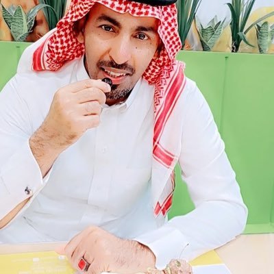 ❕ ﮐرهت في حياتي ، اثنين : ☺ القريب الي ورآ قربهه حسسد والمزوح اللي ورا هرجه ﺧباثهه ✋ 💛💙