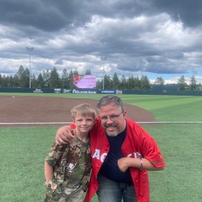 cubsfan521975's profile picture. 
