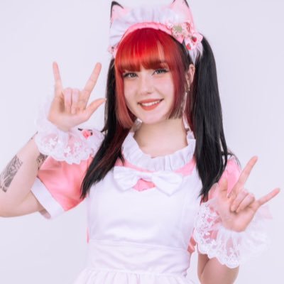 iichigotrash's profile picture. 